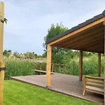 82 Op Recreatiepark De Wielen * Sint Maarten