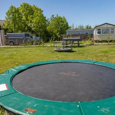 82 Op Recreatiepark De Wielen Villa Sint Maarten