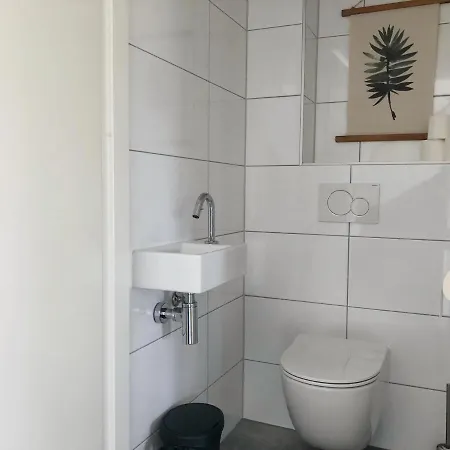 82 Op Recreatiepark De Wielen * Sint Maarten
