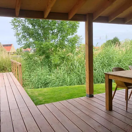 82 Op Recreatiepark De Wielen * Sint Maarten