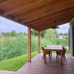 Villa 82 Op Recreatiepark De Wielen Sint Maarten
