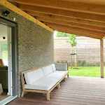 82 Op Recreatiepark De Wielen *