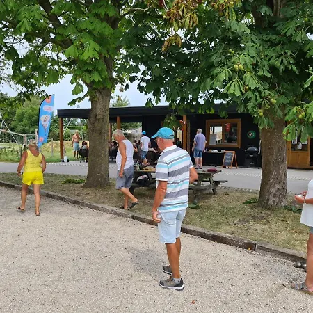 וילה 82 Op Recreatiepark De Wielen *